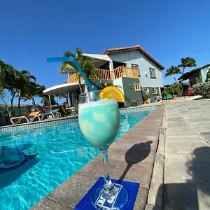 La Felicidad Oranjestad