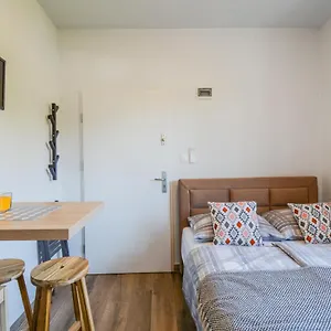 https://apartment-piccolo-for-2.hotelinzadar.com
