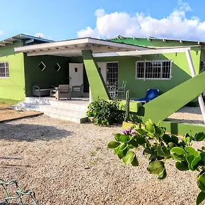 Сasa de vacaciones Traditional Aruban Close To Surfside, Oranjestad